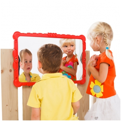 Vaikiškas veidrodis 2